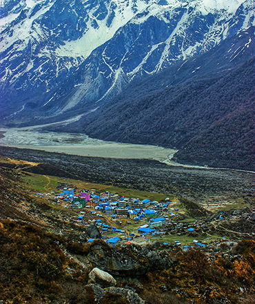 Langtang Kyanjin Gompa Valley